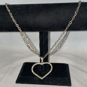 Chain Necklace with a large heart emblem